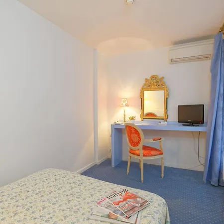 Wilson Hostel *